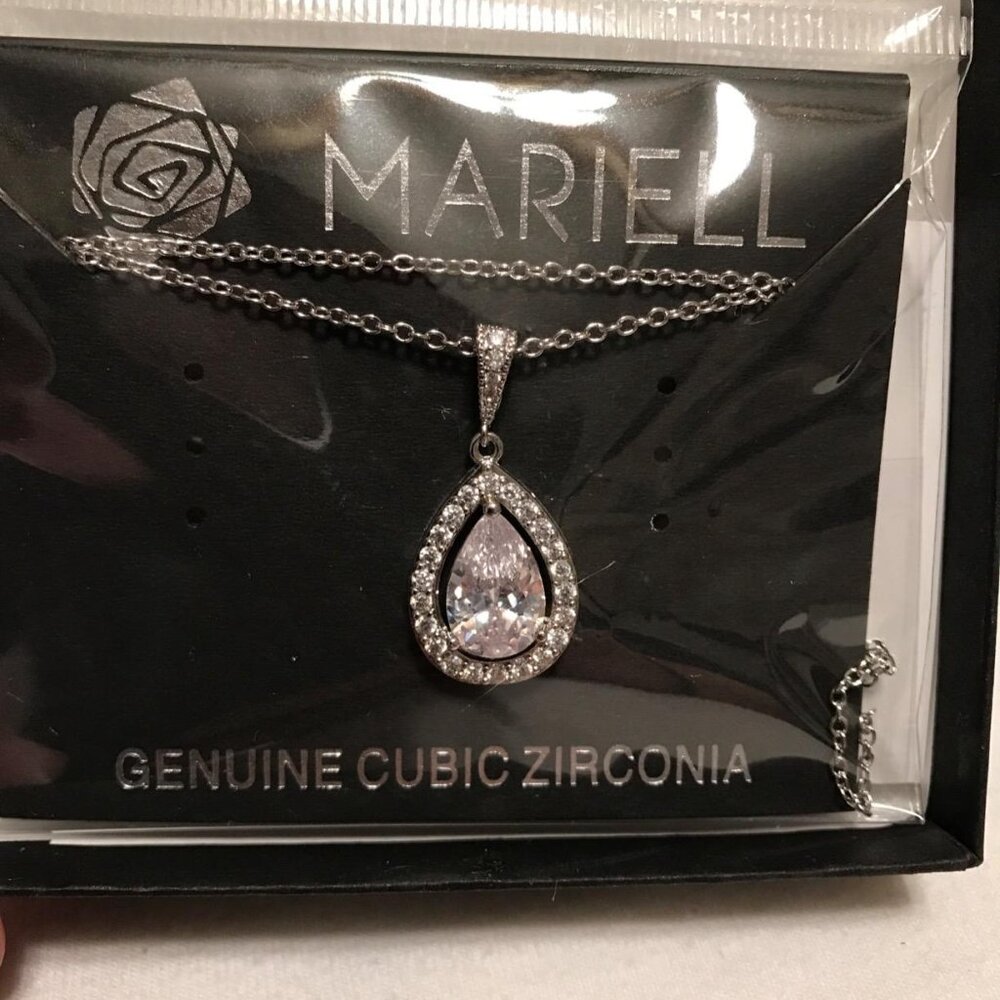 Mariell Teardrop Celebration Crystal Bridal Necklace - Picture 4 of 4
